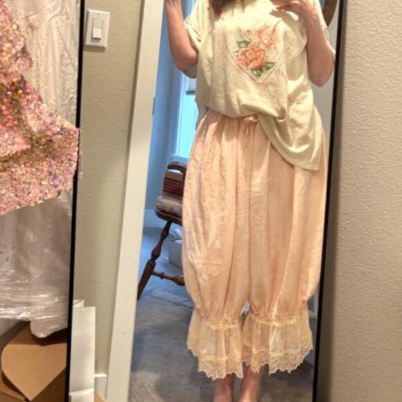 Forever Young Bloomer Pants Color Peach Pit - Picture 5 of 5